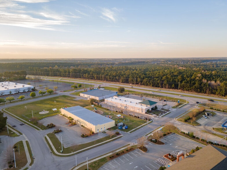 More Photos Of 4275 Western Blvd, Jacksonville Medical For Sale