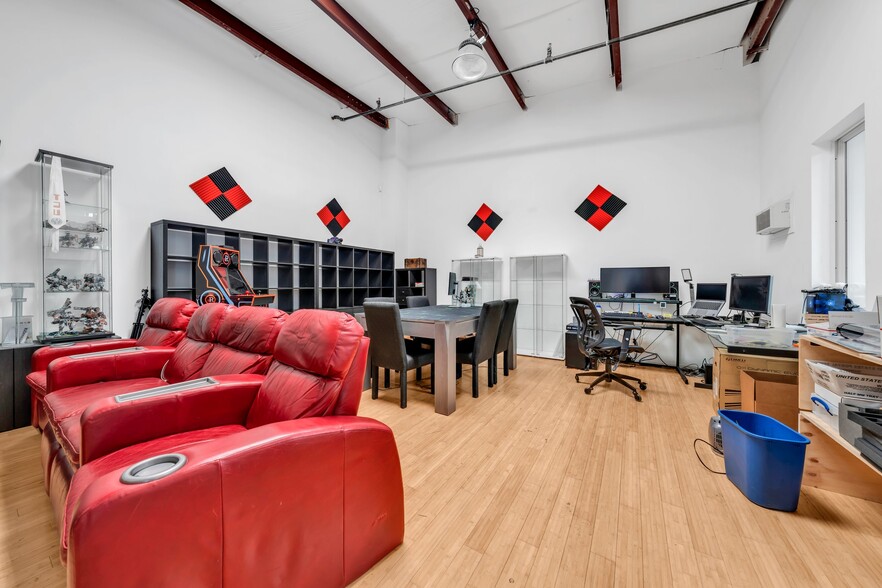 More Photos Of 2258 Central St, Richmond Warehouse For Lease