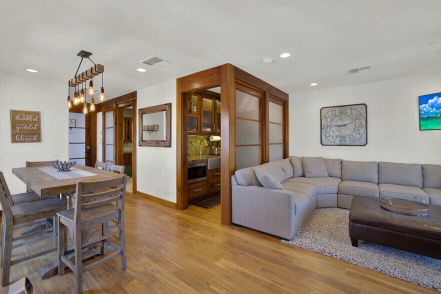 More Photos Of 1403 N El Camino Real, San Clemente Office For Sale