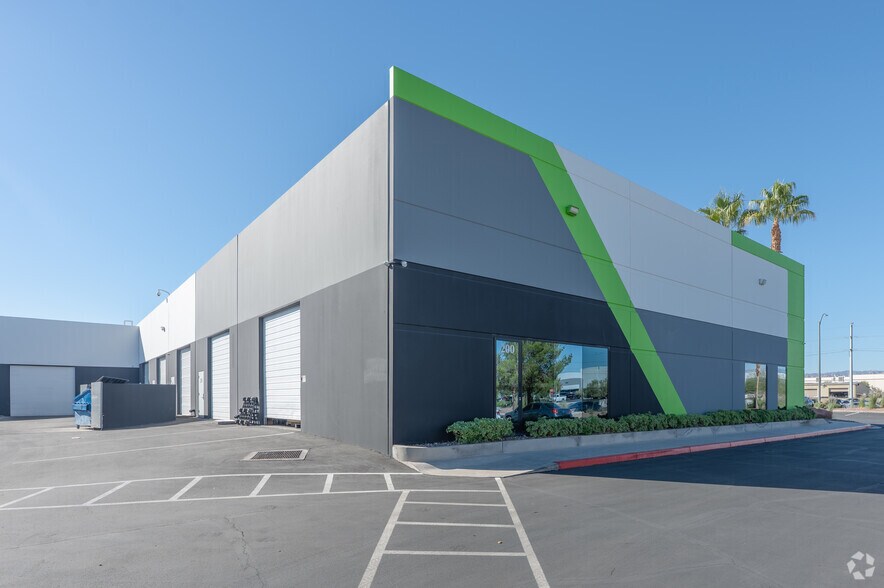 More Photos Of 6625 S Valley View Blvd, Las Vegas Unknown For Lease