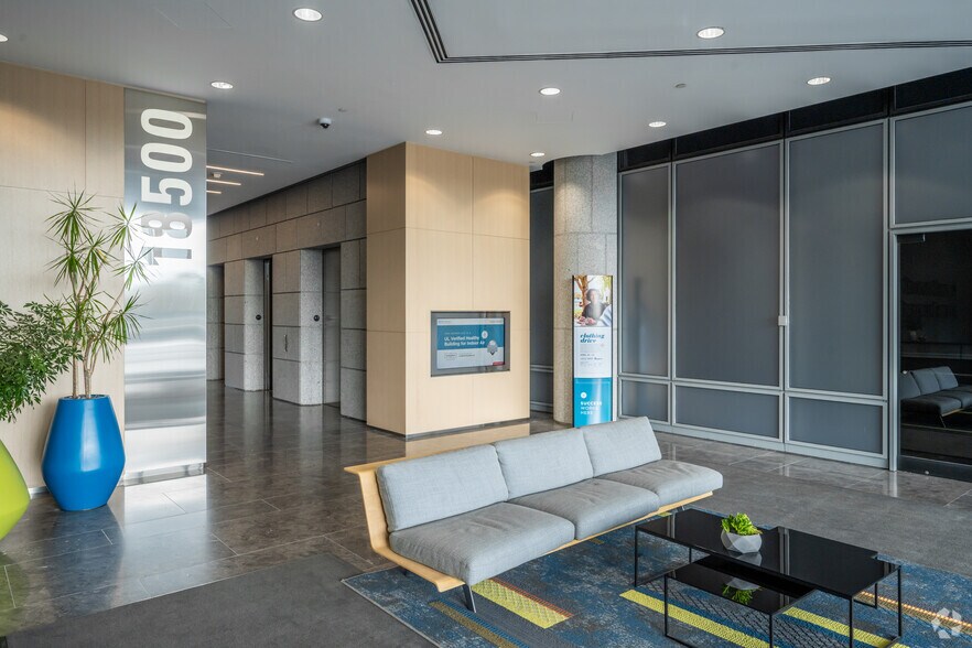 More Photos Of 18500 Von Karman Ave, Irvine Office For Lease