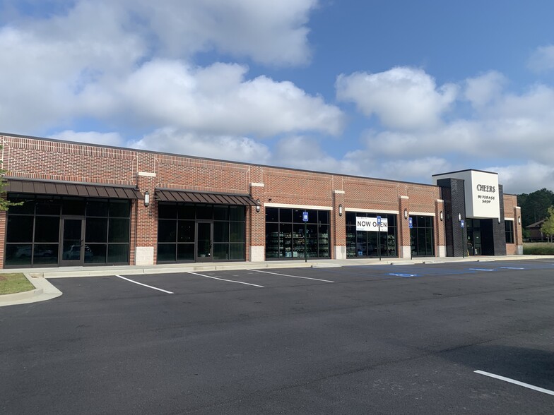 Primary Photo Of 9315 Veterans Pkwy, Columbus Storefront For Lease