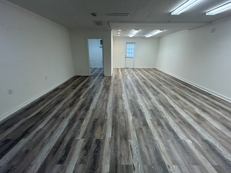 More Photos Of 3692 S Plaza Trl, Virginia Beach Loft Creative Space For Lease