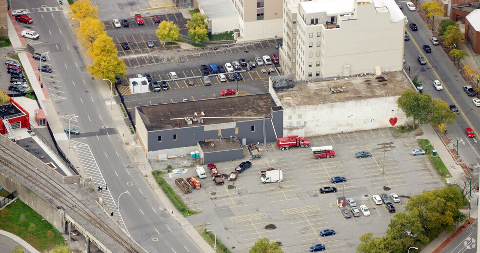 More Photos Of 476 S Salina St, Syracuse Apartments For Lease