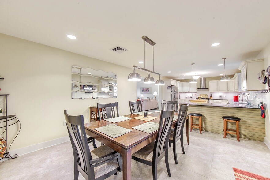 More Photos Of 179 Enterprise Dr, Houma Office Residential For Sale