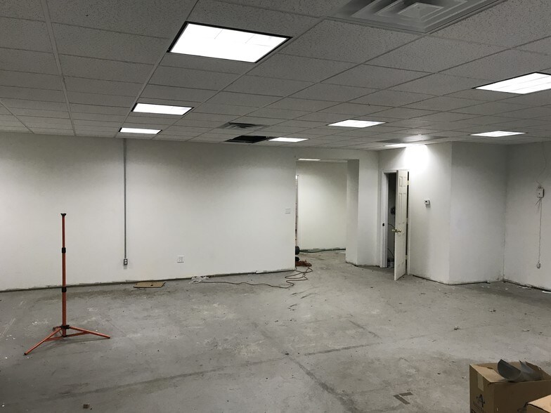 More Photos Of 57 Nashua St, Leominster Light Manufacturing For Lease