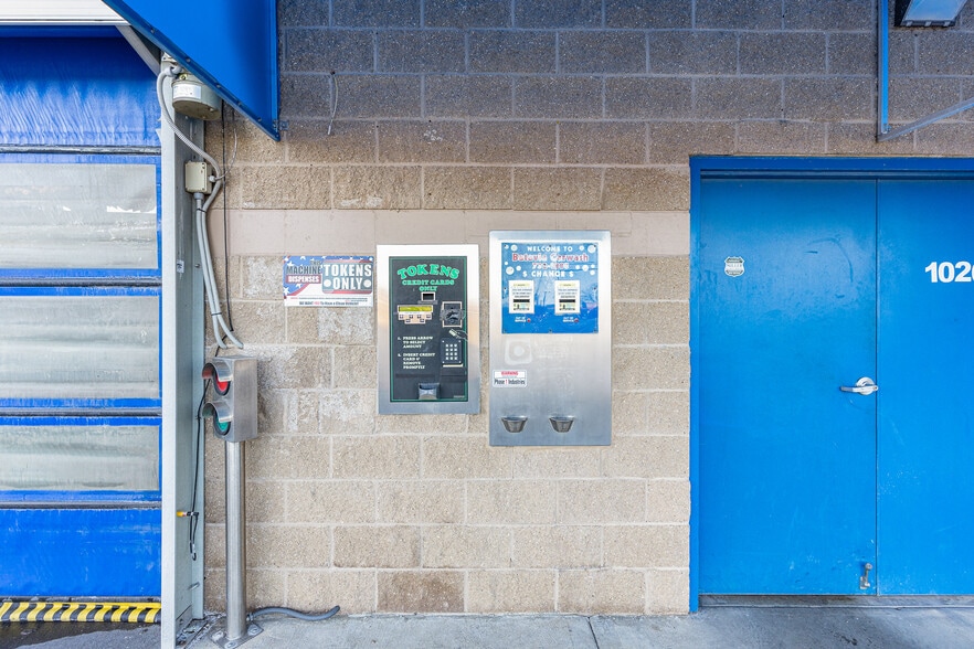 More Photos Of 1012 Hospital Dr, Batavia Carwash For Sale