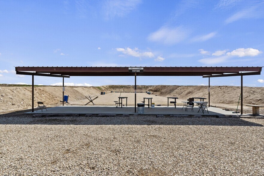 More Photos Of 14000 E Double Tapp Ln, Boise Sports And Entertainment For Sale