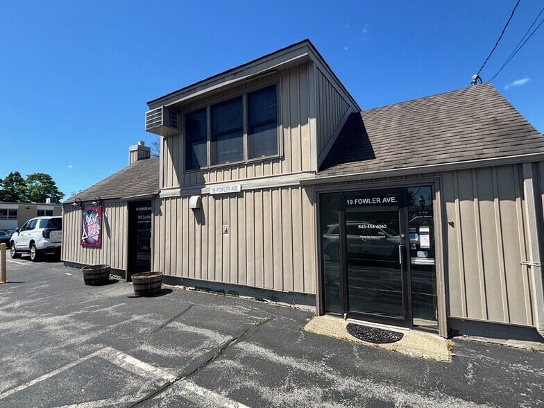 More Photos Of 510-514 Haight Ave, Poughkeepsie Office For Sale