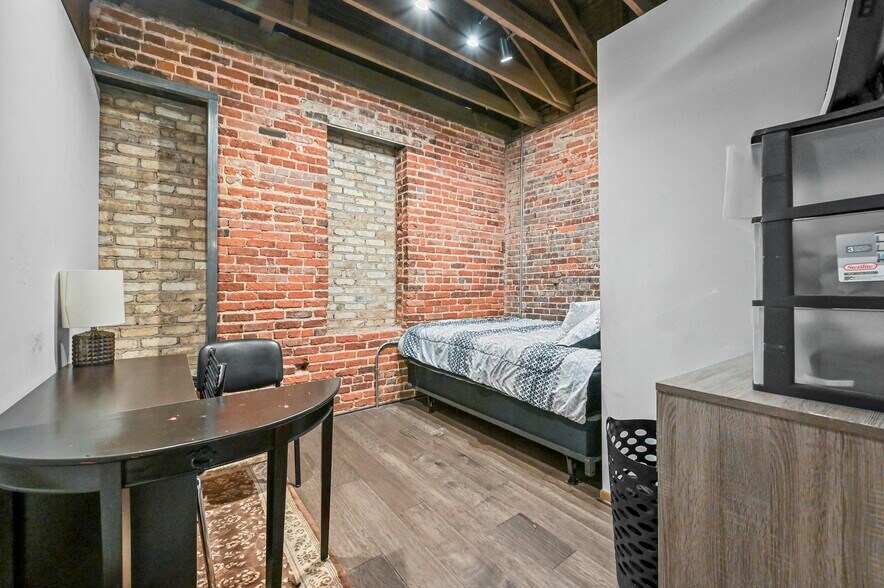 More Photos Of 130 N Main St, Mansfield Storefront Retail Office For Sale