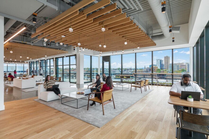 More Photos Of 1711 Boren Ave, Seattle Office For Lease