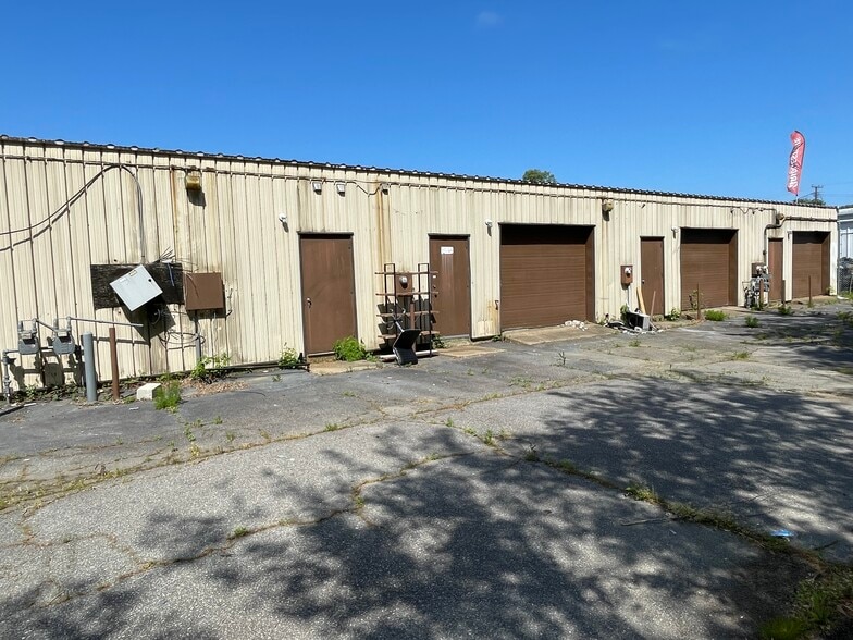 More Photos Of , Portsmouth General Retail For Sale