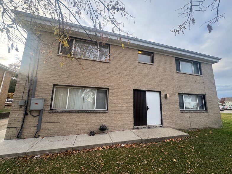 More Photos Of 944 N 20th St, Milwaukee Apartments For Sale