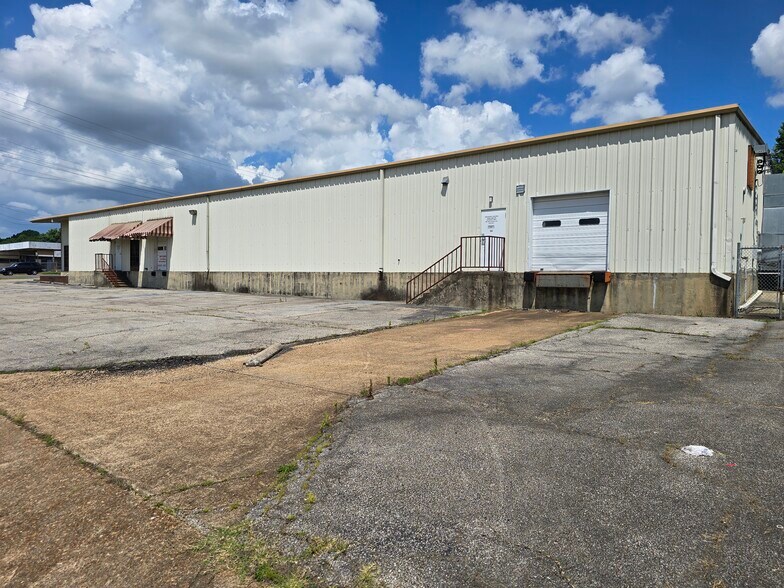 More Photos Of 4695 Winchester Rd, Memphis Flex For Sale