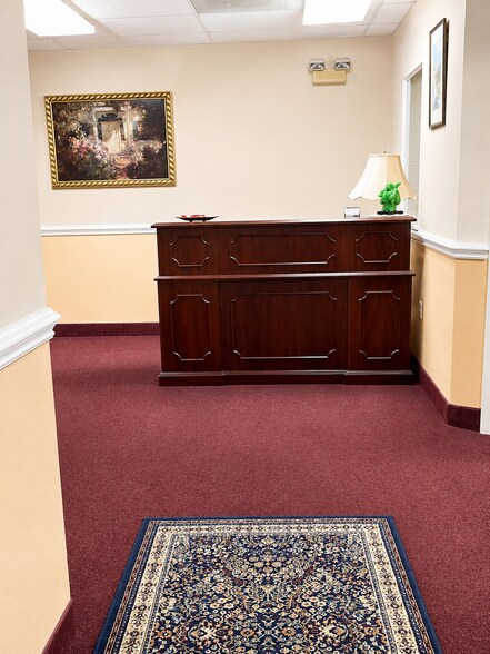 More Photos Of 965 Russell Ave, Gaithersburg Office For Lease