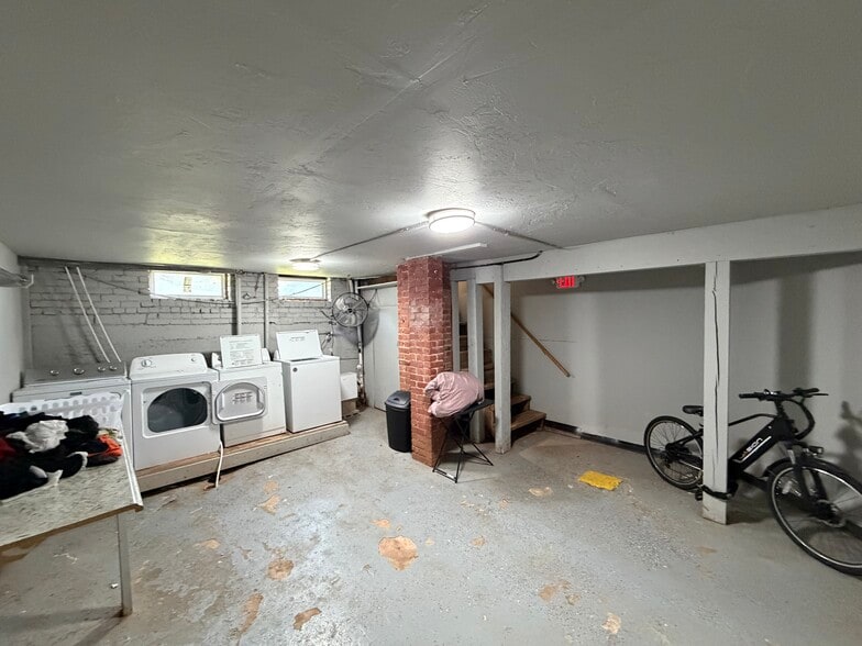 More Photos Of 200 NE 14th St, Oklahoma City Apartments For Sale