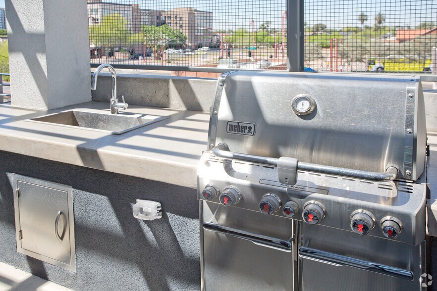 More Photos Of 1505 N Central Ave, Phoenix Apartments For Lease