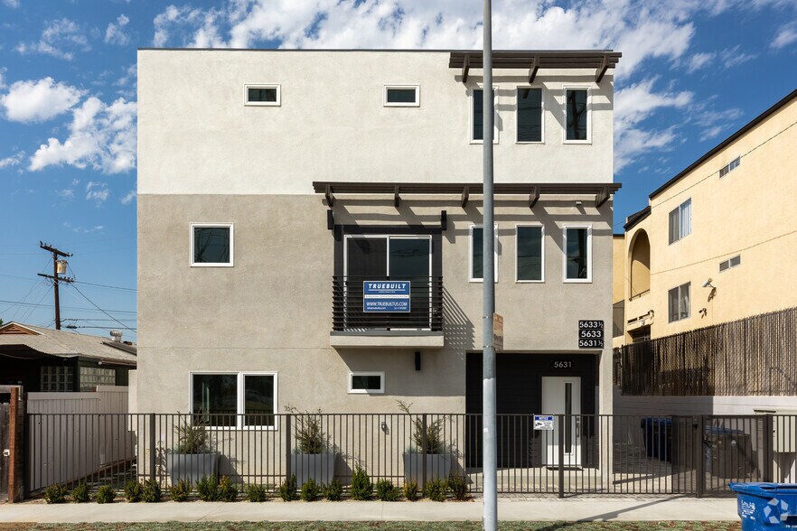 More Photos Of 5631 Whitnall Hwy, North Hollywood Apartments For Sale