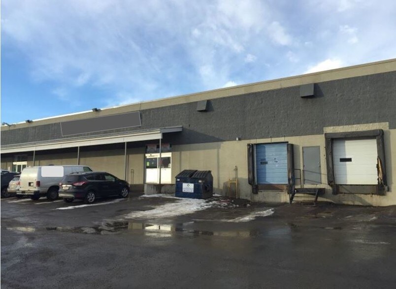 More Photos Of 2319B Taylor Dr, Red Deer Unknown For Lease