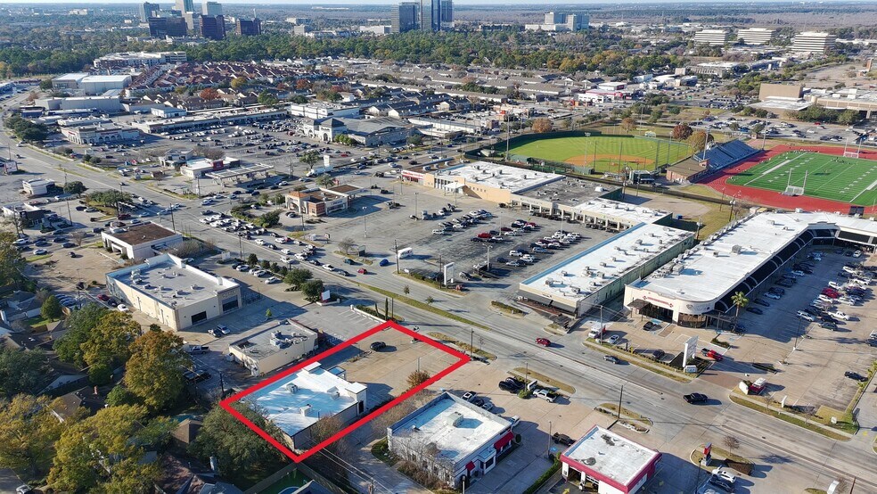 More Photos Of 14545 Memorial Dr, Houston Restaurant For Lease