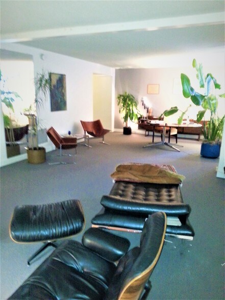 More Photos Of 1325-1327 18th St NW, Washington Apartments For Sale