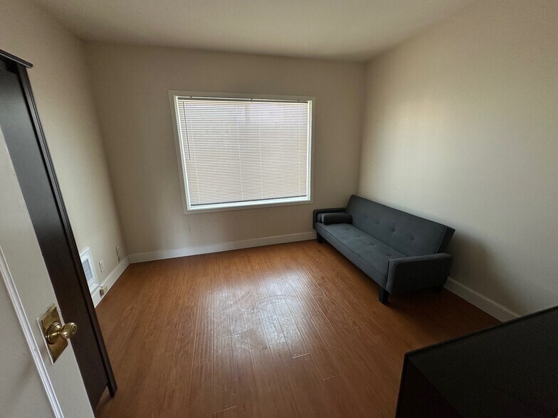 More Photos Of 1356 Harrison St, San Francisco Warehouse For Lease