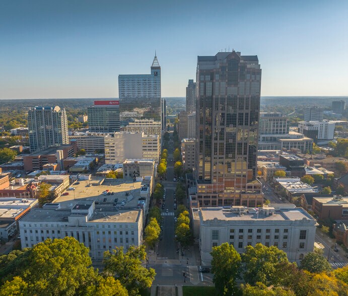 More Photos Of 150 Fayetteville St, Raleigh Office For Lease