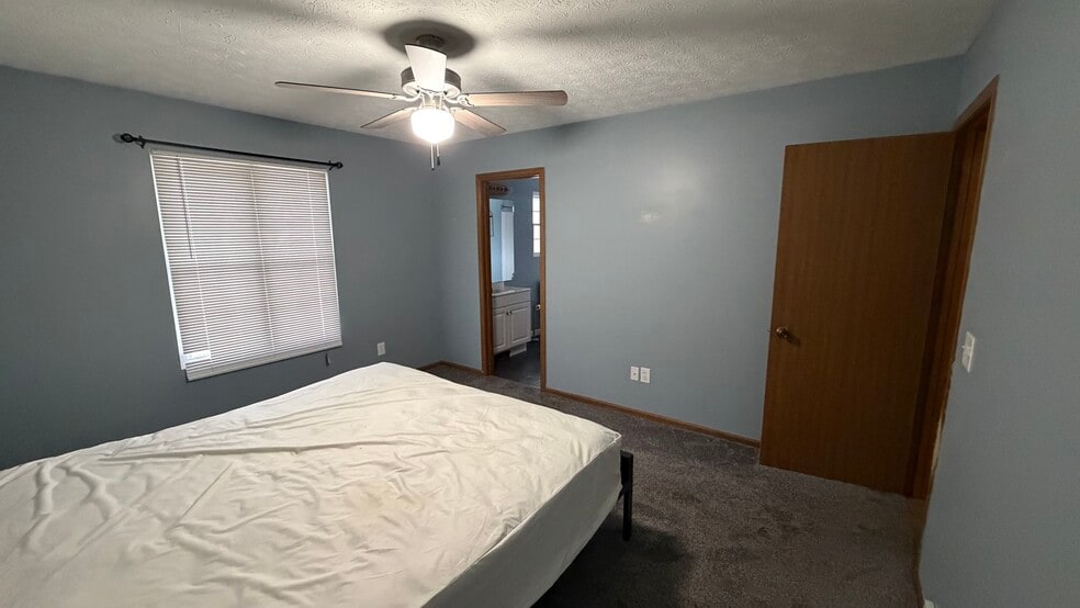 More Photos Of 11233 Lagrange Rd, Elyria Specialty For Sale