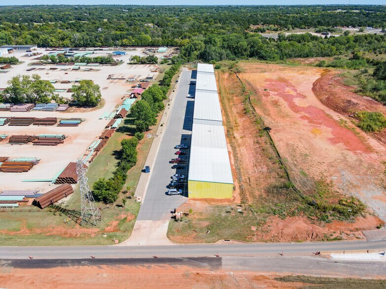 More Photos Of 5700 N Bryant, Oklahoma City Warehouse For Sale