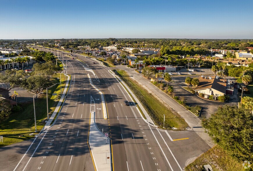 More Photos Of 406 US Highway 41 Byp N, Venice Restaurant For Lease