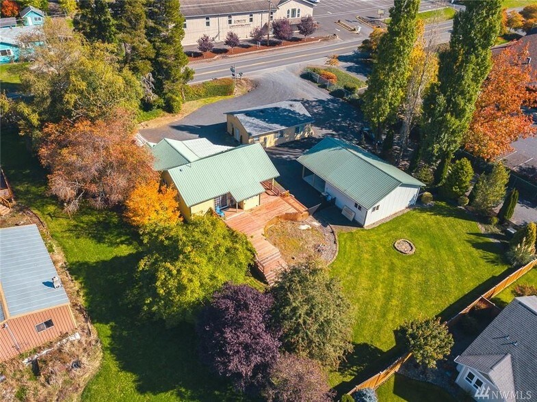 Primary Photo Of 2175 Jackson Hwy, Chehalis General Retail For Sale