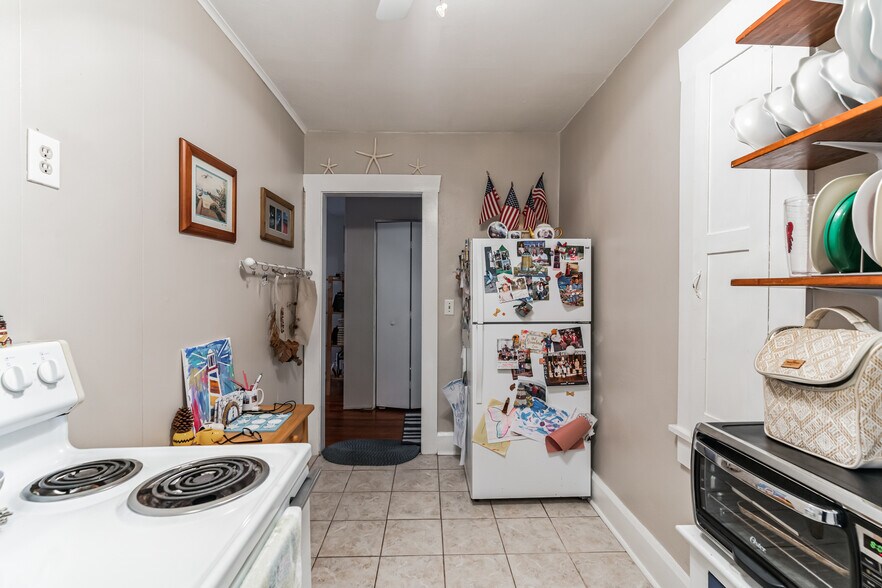More Photos Of 1233 Oak St NE, Saint Petersburg Apartments For Sale