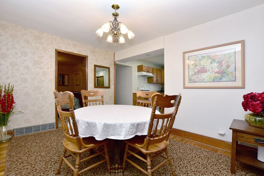 More Photos Of , Johnson City Specialty For Sale