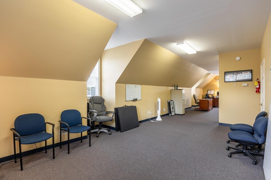 More Photos Of 1420 Fritz St SE, Cleveland Medical For Sale