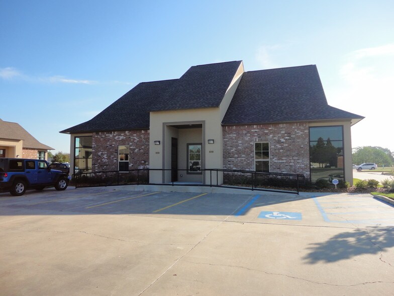 Primary Photo Of 4021 W.E. Heck Ct, Baton Rouge Office For Lease