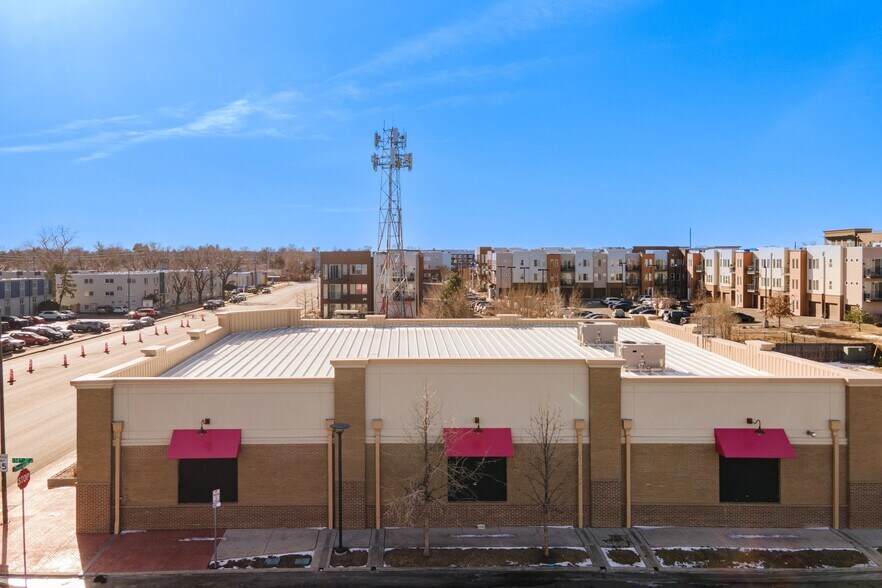 More Photos Of 1395 Peoria St, Aurora Freestanding For Sale