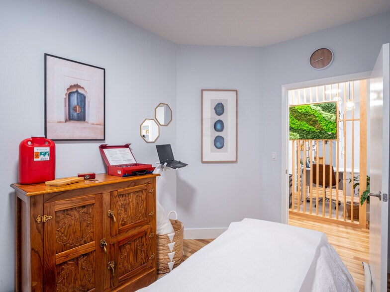 More Photos Of 70 Park St, Montclair Medical For Lease