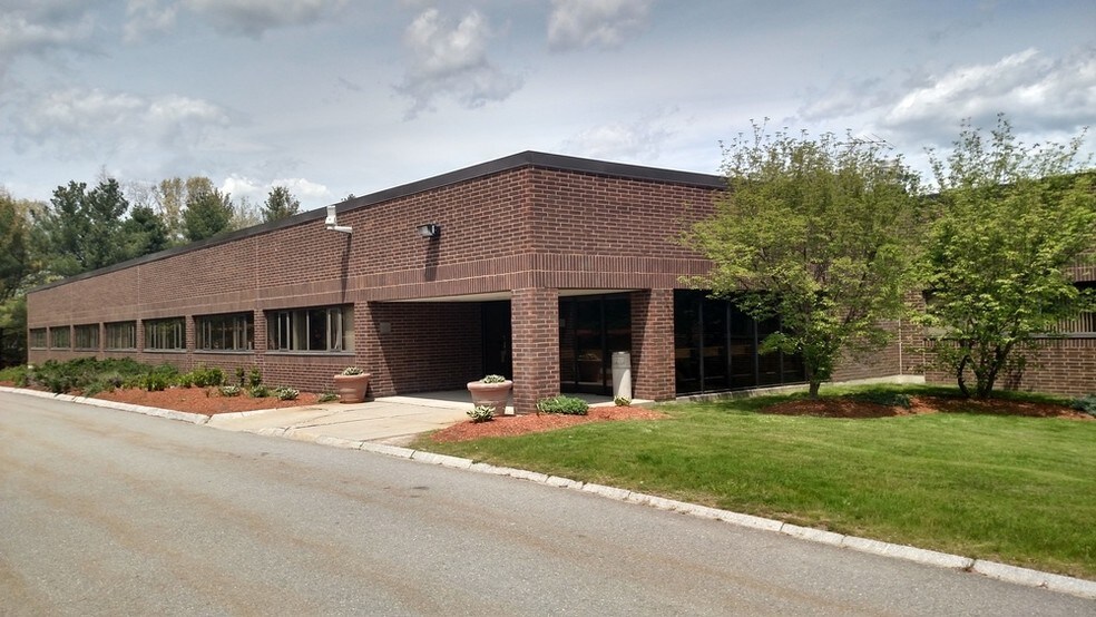 More Photos Of 305 Foster St, Littleton Office For Lease