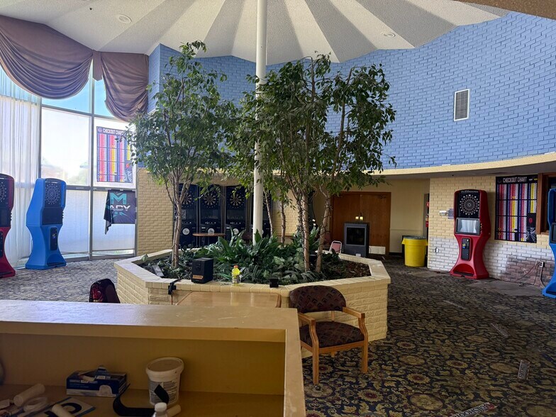 More Photos Of 4219 E Waterloo Rd, Stockton Hotel For Sale