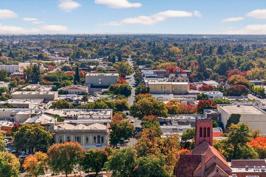 More Photos Of 725 Broadway St, Chico Hotel For Sale