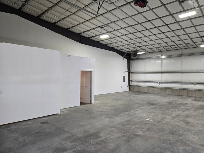 More Photos Of 1380 N 800 E, Shelley Industrial For Lease
