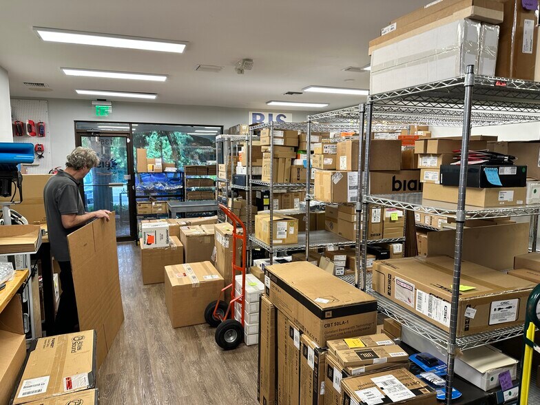 More Photos Of 1350 NE 56th St, Fort Lauderdale Office For Lease