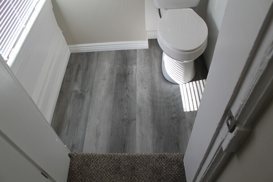 More Photos Of 3025-3027 S Adams Ave, Ogden Apartments For Sale