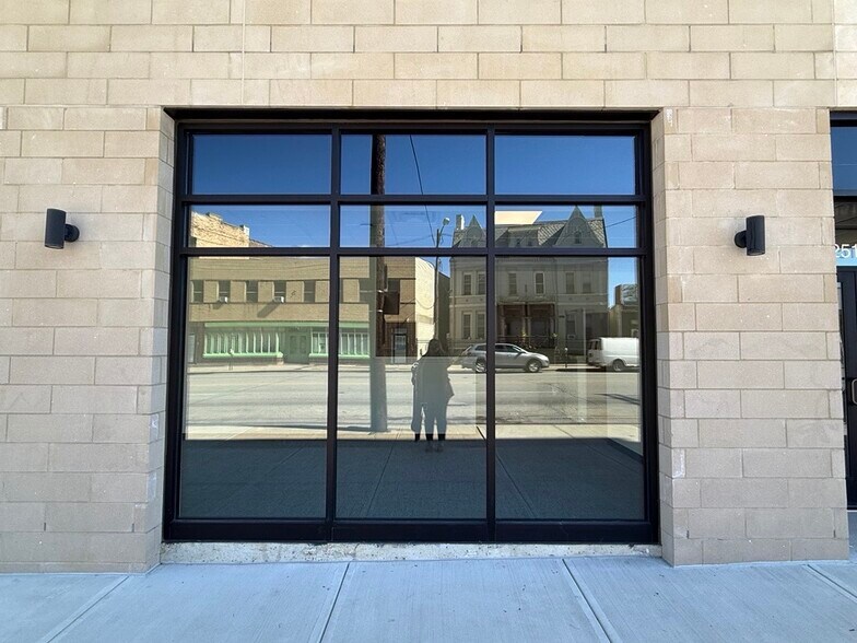 More Photos Of 2520 Gilbert Ave, Cincinnati Apartments For Lease