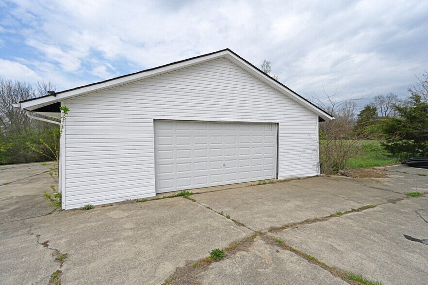 More Photos Of 5990 Michael Rd, Middletown Religious Facility For Sale