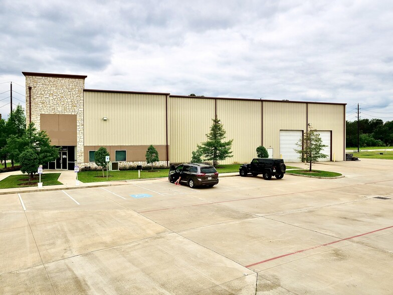 Primary Photo Of 21207 Hufsmith-Kohrville Rd, Tomball Warehouse For Lease