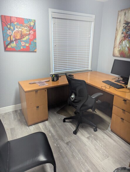 More Photos Of 8411 N Interstate 35, Austin Office For Lease