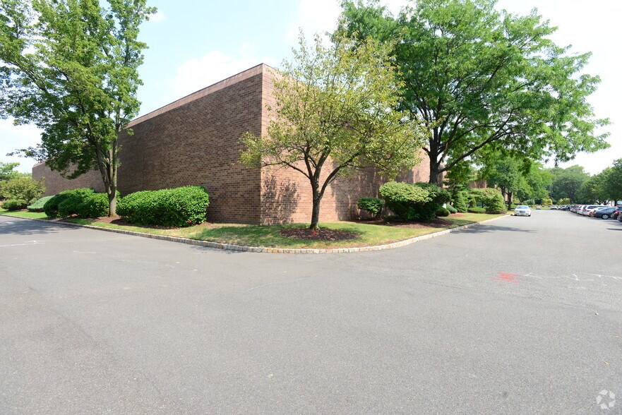 More Photos Of 10A Bloomfield Ave, Pine Brook Light Distribution For Lease