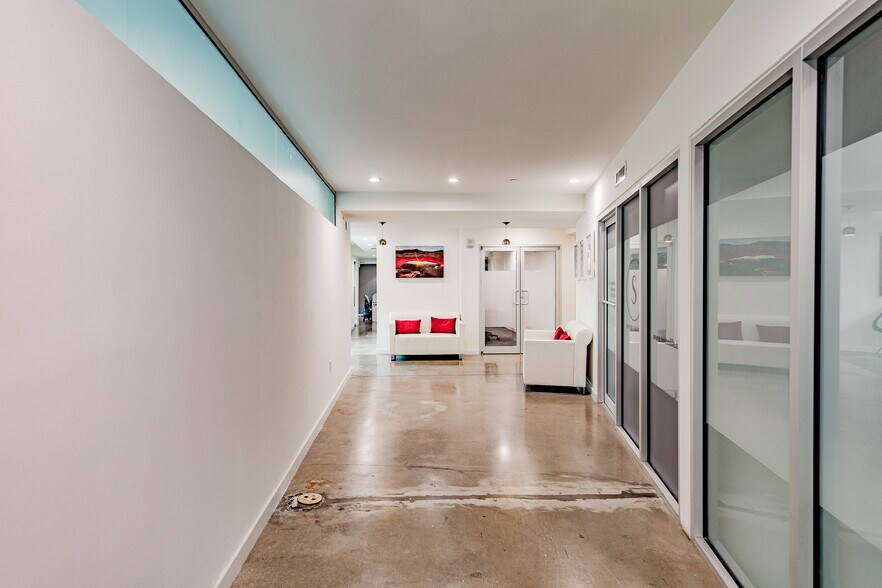 More Photos Of 350 S Miami Ave, Miami Apartments For Sale