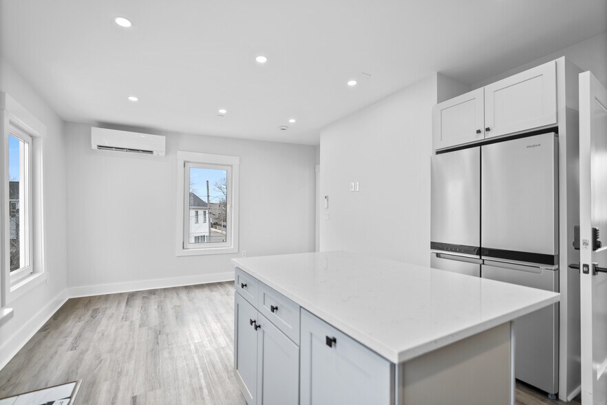 More Photos Of 6-8 Garfield Ave, Revere Apartments For Sale